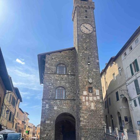 Guesthouse Da Idolina Dal 1946 Montalcino Luaran gambar