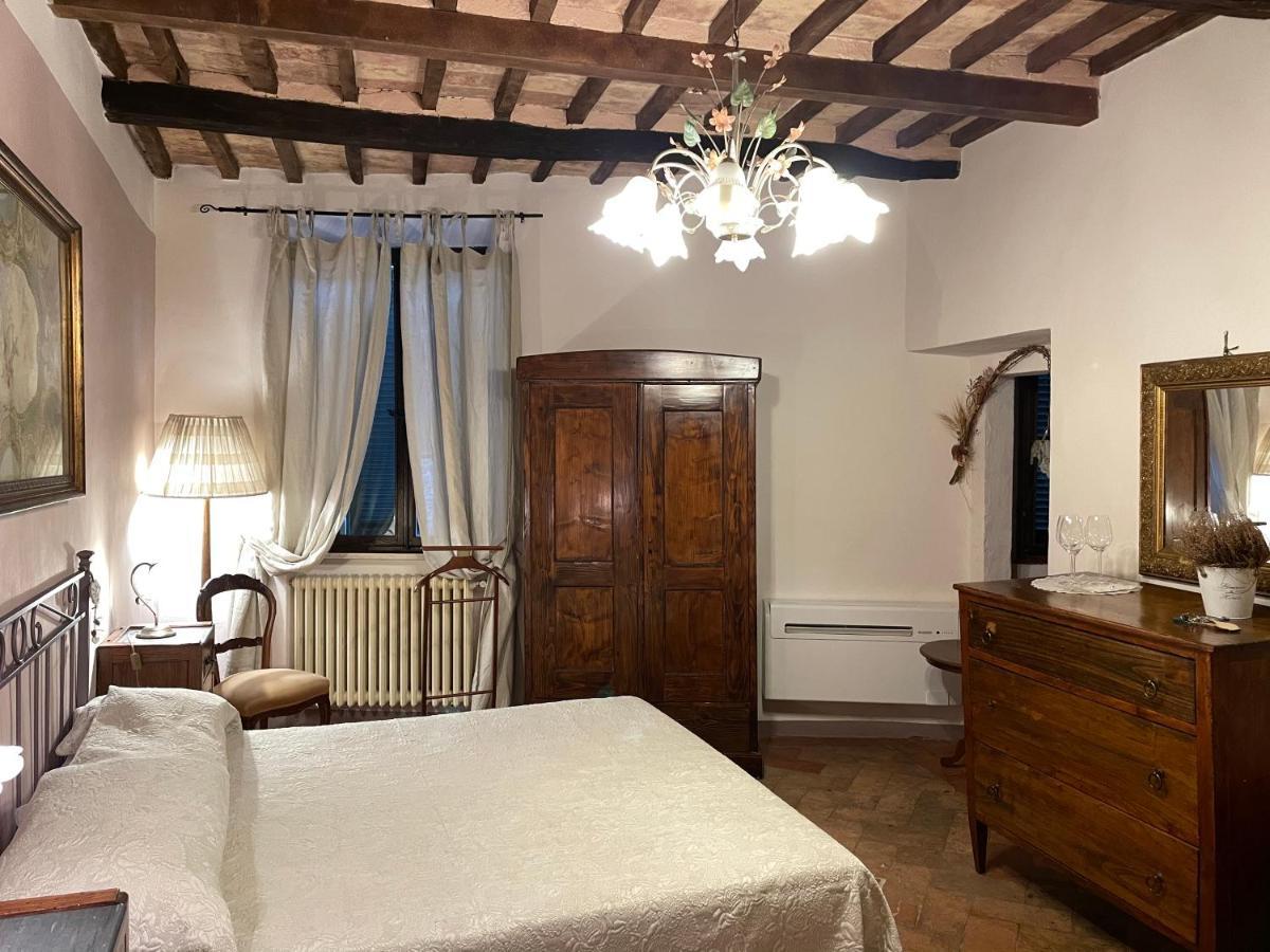 Guesthouse Da Idolina Dal 1946 Montalcino Luaran gambar