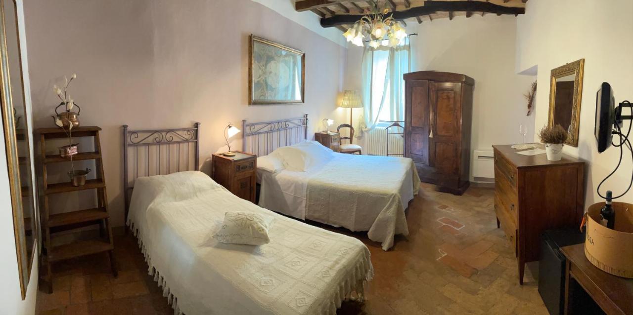 Guesthouse Da Idolina Dal 1946 Montalcino Luaran gambar