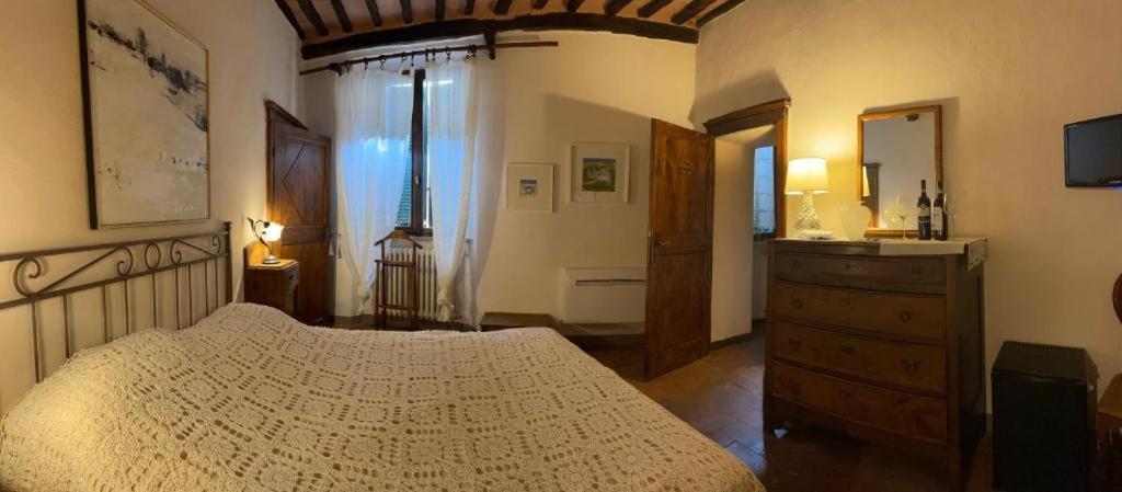 Guesthouse Da Idolina Dal 1946 Montalcino Luaran gambar