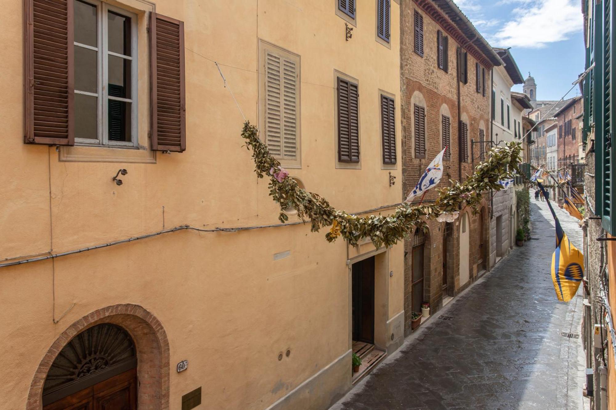 Guesthouse Da Idolina Dal 1946 Montalcino Luaran gambar